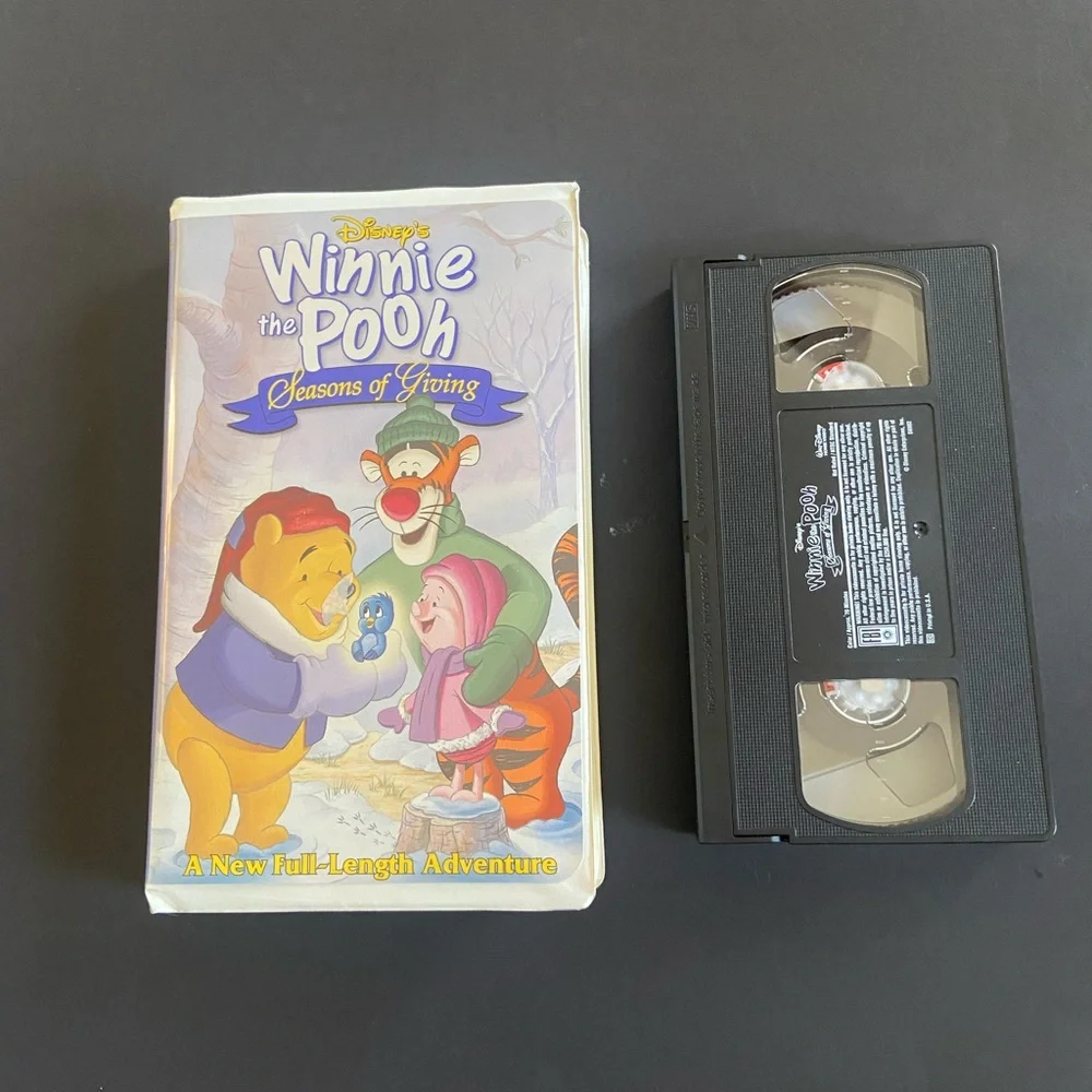 Disney Winnie the Pooh Seasons of Giving VHS